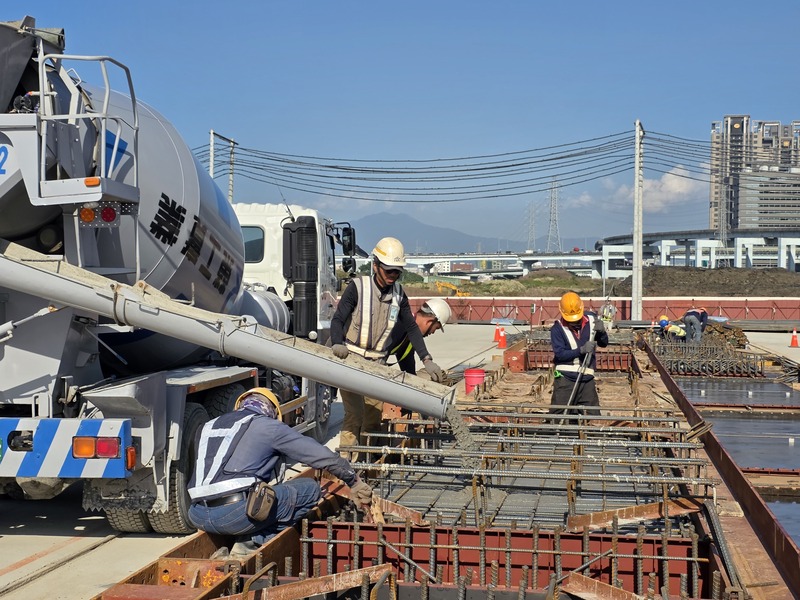 新北貴子坑溪跨溪橋梁預鑄場（1）