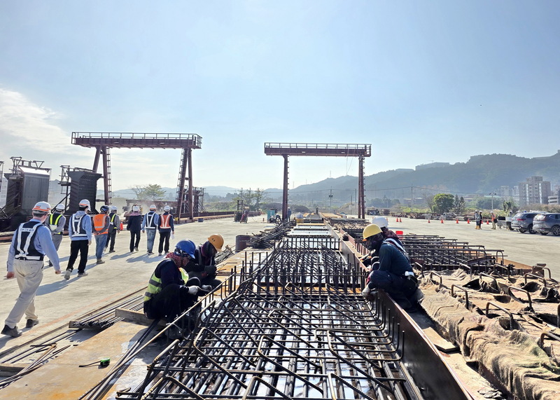 新北貴子坑溪跨溪橋梁預鑄場（2）