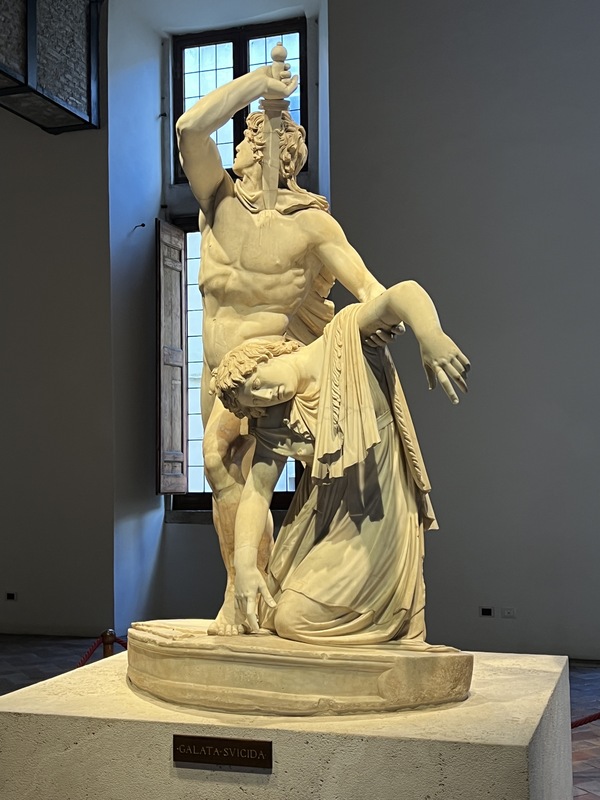 作品自殺的高盧人