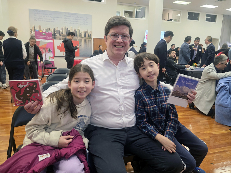 台灣華語文學習中心提供親子共學機會