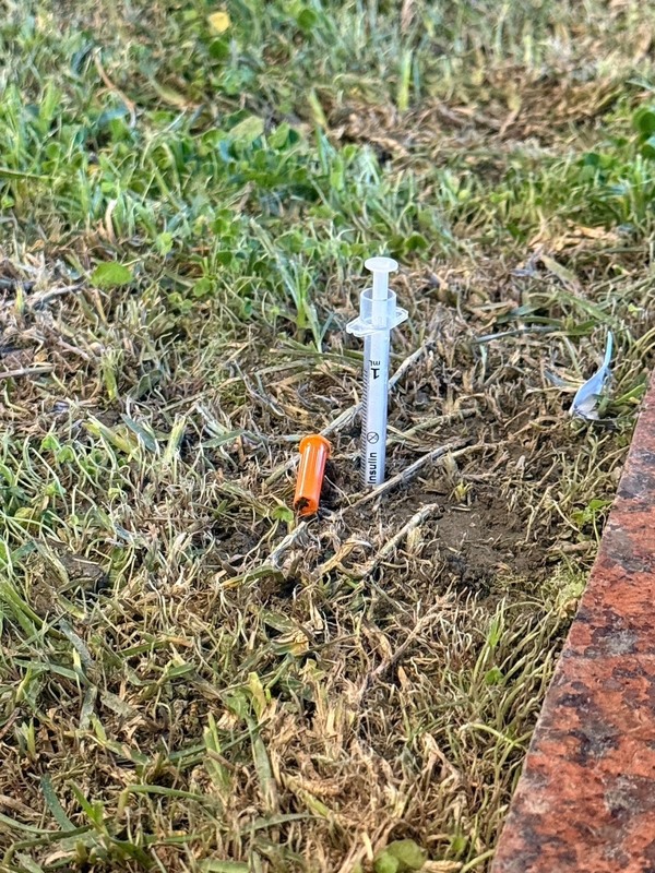 北市毒男著內褲於忠孝西路上奔跑  遭警逮捕送辦