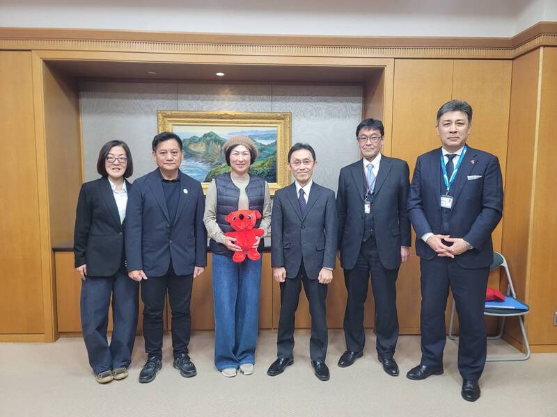 饒慶鈴率團隊拜會日本千葉縣廳 邀參加台東博覽會