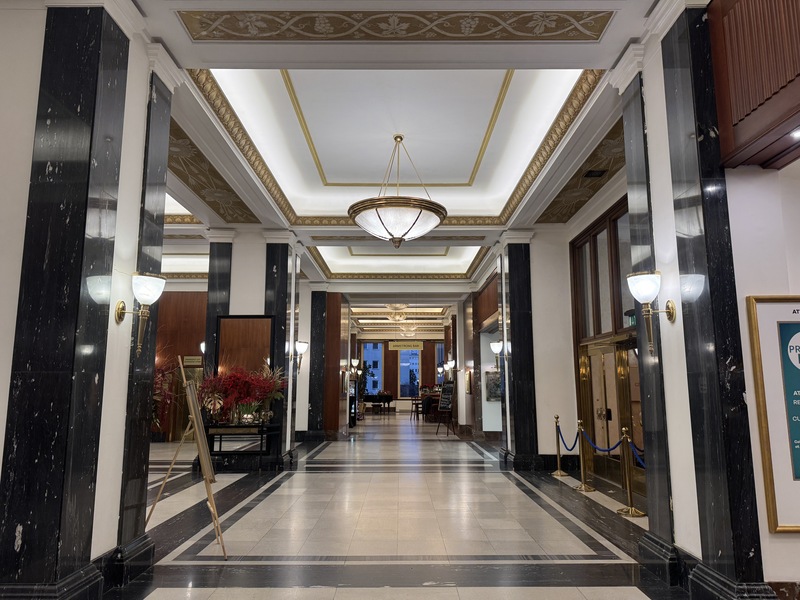 布拉格國際飯店接待蘇聯軍官而建  轉型休閒城市地標