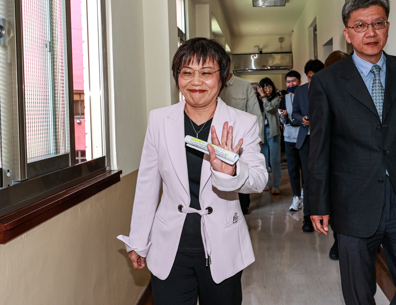 內政部:曾email回李貞秀助理索資 未以公文回應