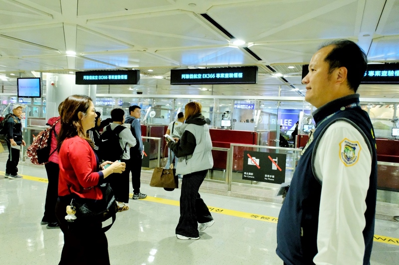 杜拜旅客搭機返台　移民署設3專案查驗櫃檯