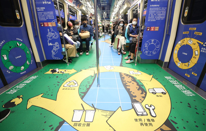 車廂變身科普教室 國科會科學永續捷運列車啟程