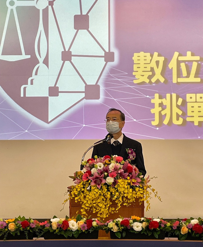 許宗力強調審判獨立重要 憂中國軍演如溫水煮青蛙