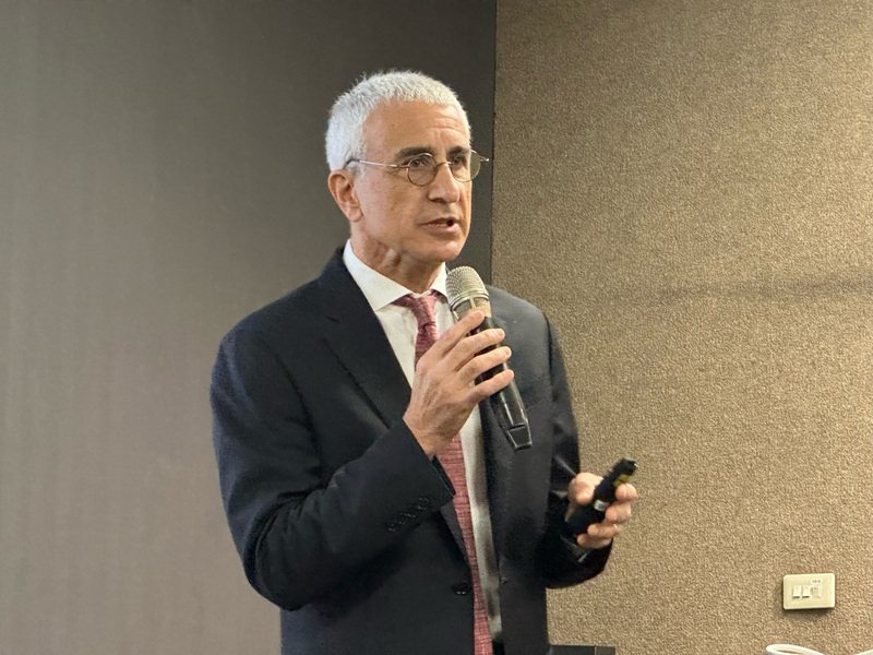 谷月涵：台股防禦性較強 將吸引避險資金進駐