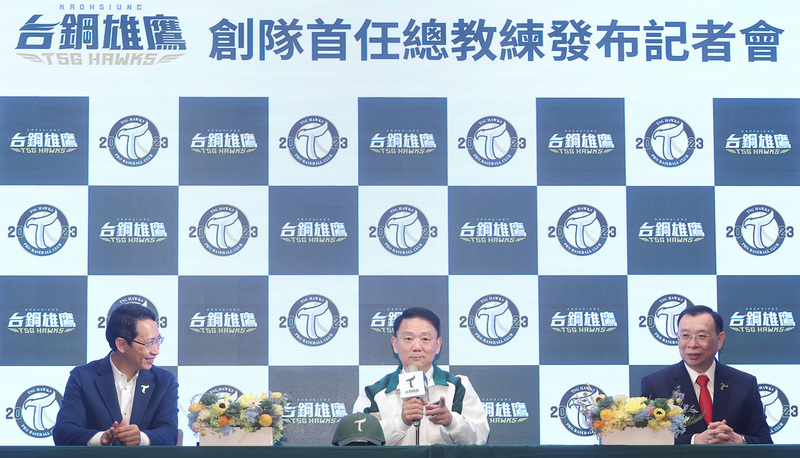 洪一中想找年輕洋將 對張喜凱、胡冠俞有期待