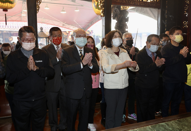 蔡總統參拜保安宮 祈福國運昌隆、全民健康平安