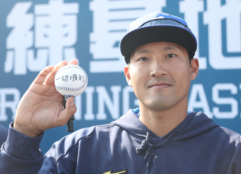 林哲瑄復健順利又變壯 笑喊去年球衣感覺變小了