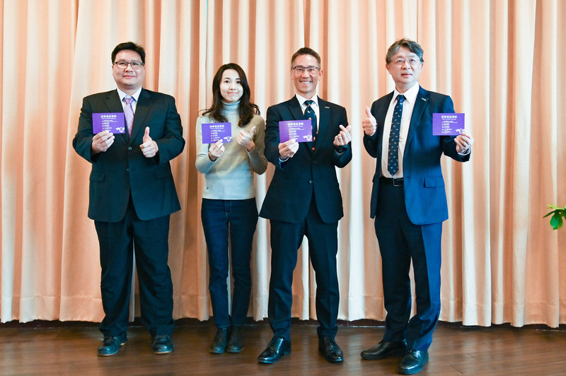 清大推明燈計畫 媒合校友與退休師幫學生解惑