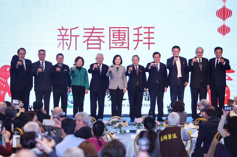 蔡總統：國家發展方向正確 盼團結支持新行政團隊