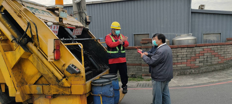民眾塞紅包支持清潔隊 竹市轉贈公益專戶助弱勢