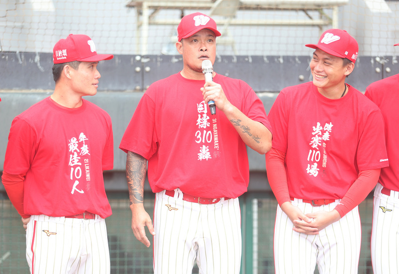 還可以被操到吐很幸運 林智勝目標310轟