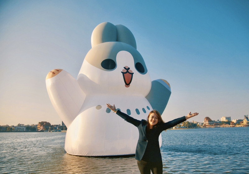 高雄蓮潭燈會作品延長展出 18米高水上主燈展至2/12