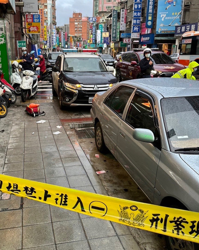 三重通緝犯從旅社3樓掉落地急救中 房內查獲毒品