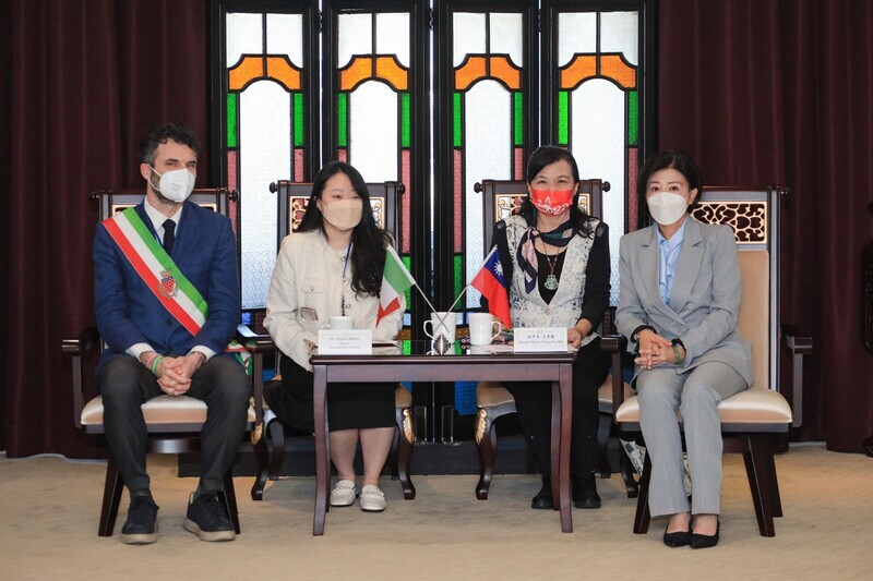 義大利普拉托市訪問團到中市 交流環保議題