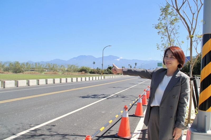 校門前常有汽機車爭道 屏縣道187乙線拓寬打通瓶頸