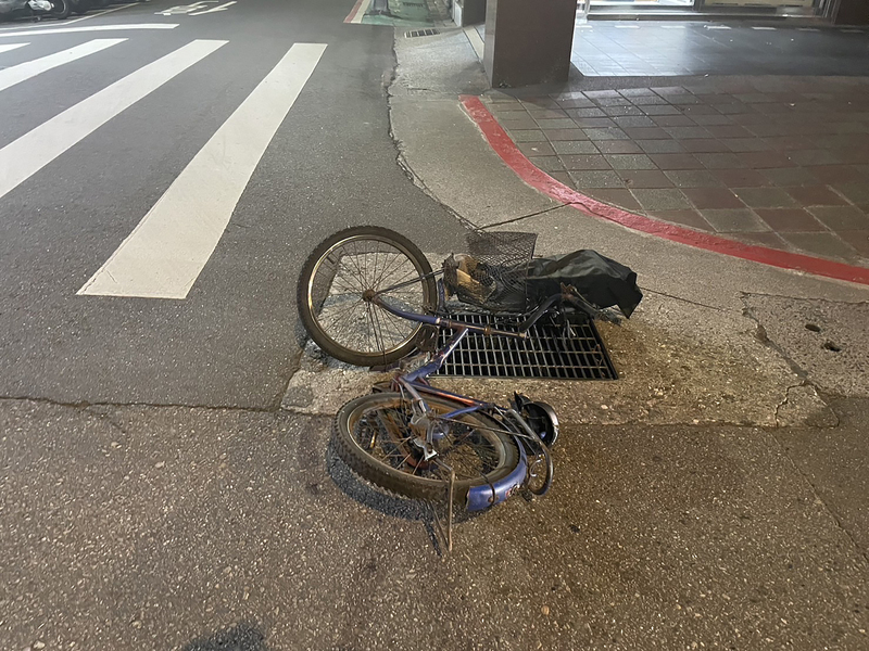 北市7旬婦疑違規穿越路口 遭撞傷重不治