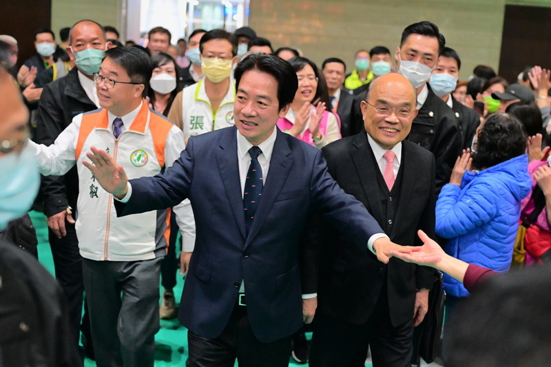 術後首次現身 蘇貞昌挺賴清德拚2024總統