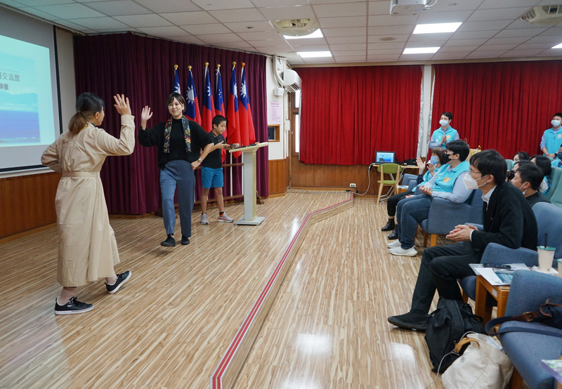 日本與那國中文遊學團訪花蓮 交流參訪驗收中文