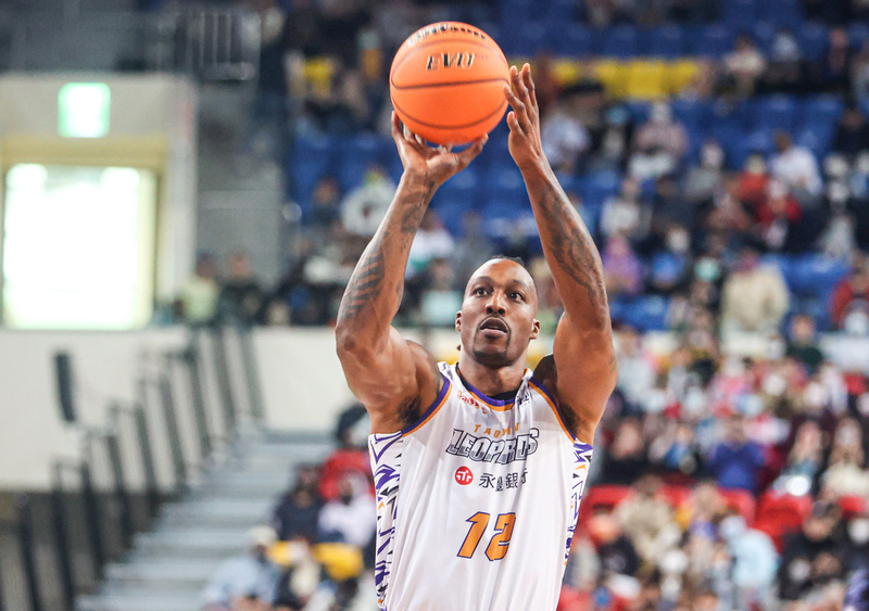 T1全明星3分球大賽 霍華德15分遭淘汰盧冠軒奪冠