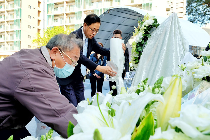 張善政出席228追思紀念 籲打拚讓台灣無戰亂