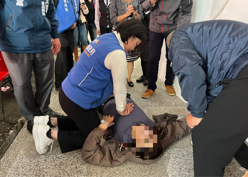 行程中遇老翁昏厥 張麗善發揮護理專業及時救回