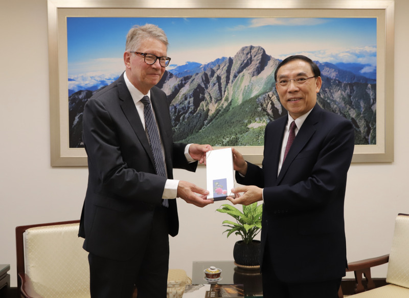 實踐禁止酷刑公約預作準備 法務部邀專家演講