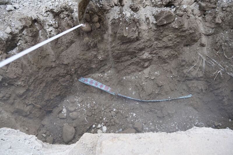 竹北天坑路段又挖到廢棄物 新竹縣府：不影響公安