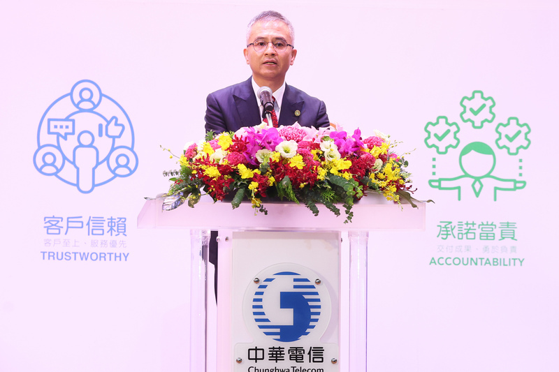 中華電郭水義：研擬加薪幅度超越公務人員