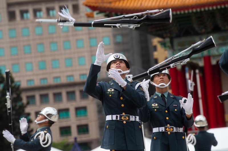 國防部主辦高等中學儀隊決賽 莊敬高職奪冠