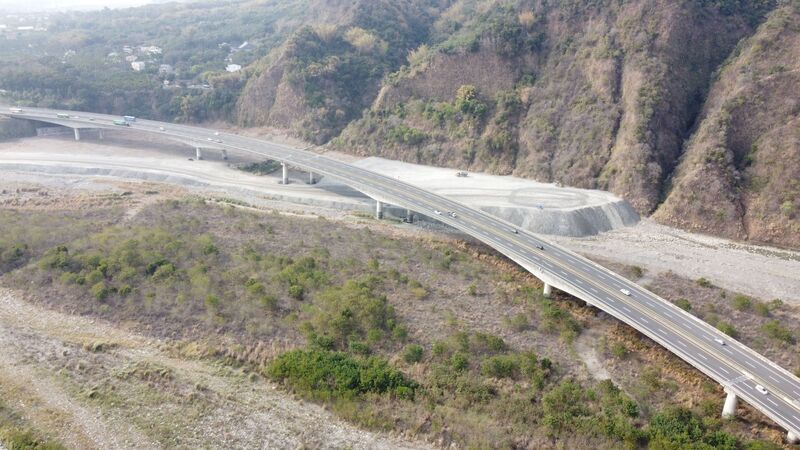 民團控鳥嘴潭土方倒烏溪 中水局：培厚提高禦洪