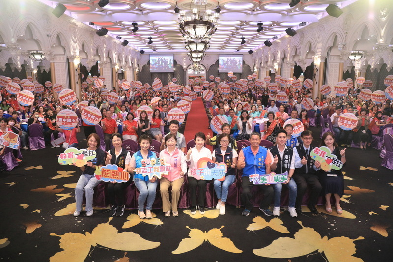 中市表揚千名績優教育及交通導護志工 最年長87歲