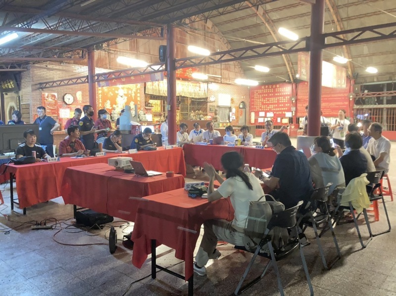 大稻埕夏日節首場煙火秀落幕 民怨塞車又塞人