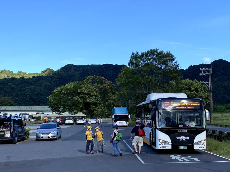 熟齡族遊花東縱谷搭乘台灣觀巴 加碼贈台灣好行