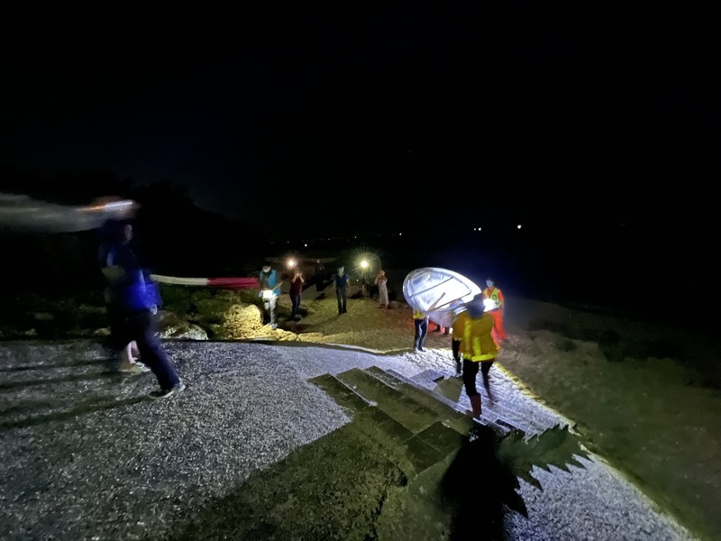 通暢海龜產卵之路 小琉球沙灘違規堆置浮具清空