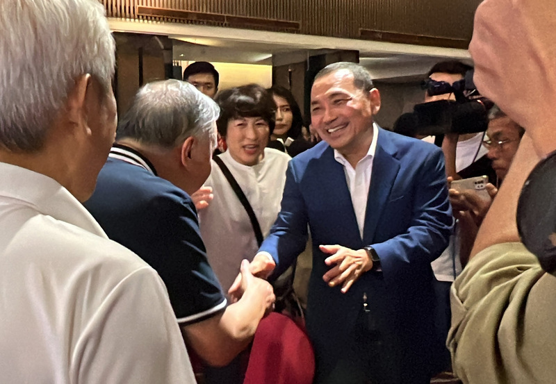 赴台東拜會 侯友宜：兩岸穩定是參選最重要目的