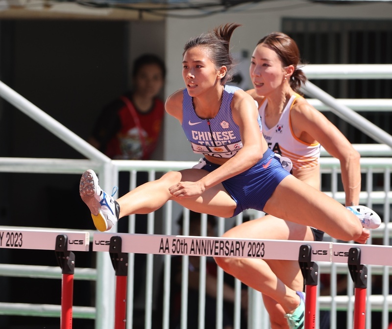 田徑亞錦賽 張博雅「跨」進決賽
