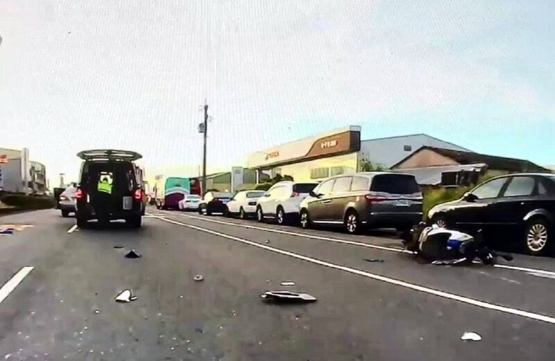 嘉義縣府工友駕車撞死未待轉騎士 雙方有肇責