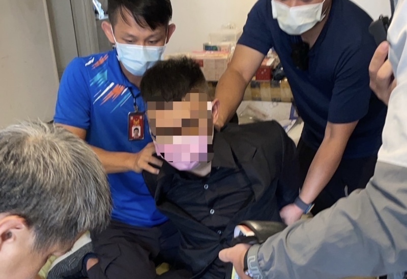 退休教師遭詐900多萬 新竹市警逮2車手送辦