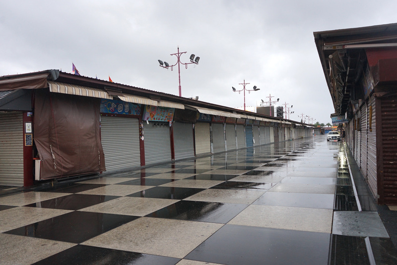 颱風來襲 花蓮夜市休市、景區休園遊客提早返程