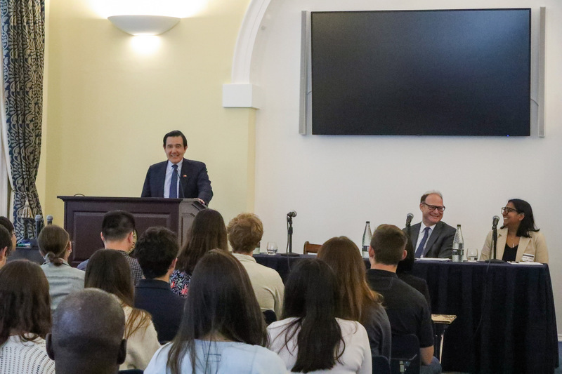 赴英國演說 馬英九：兩岸需要和平手段維持穩定