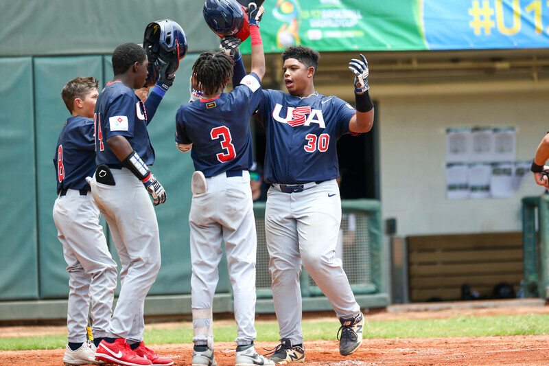 U12衛冕軍美國隊猛攻紐西蘭 單場灌43分創紀錄