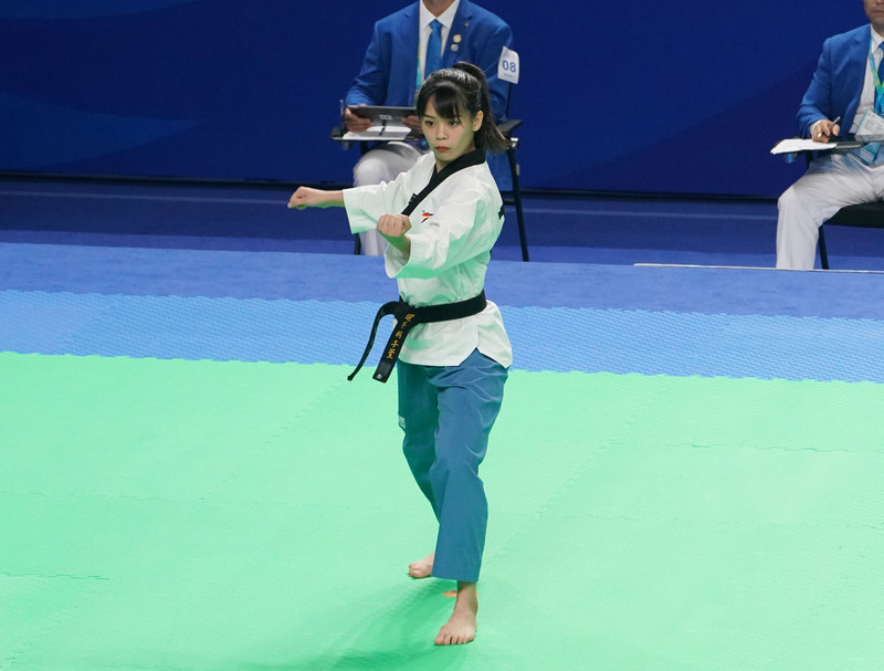 漂亮寶貝胡子萱 世大運女子跆拳道品勢摘銀