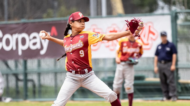 U12世界盃委內瑞拉「少棒公主」先發 率隊擊敗澳洲