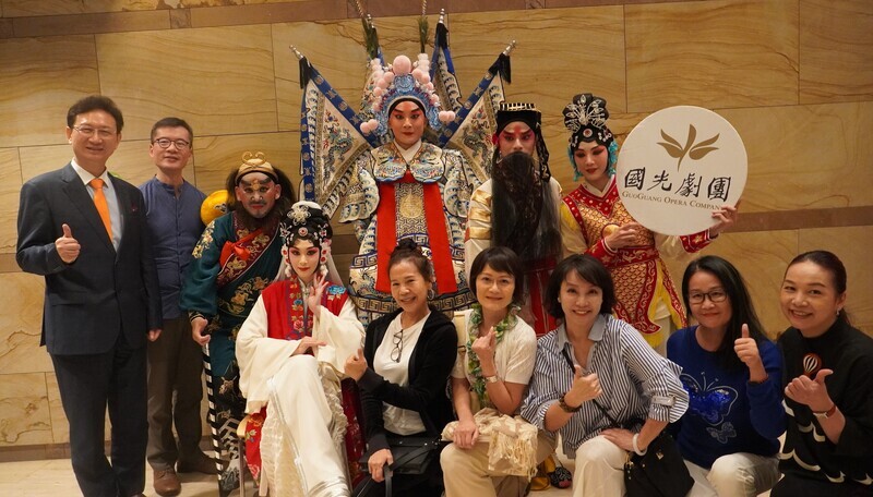 國光劇團青年軍赴星濱海藝術中心演出 反應熱烈