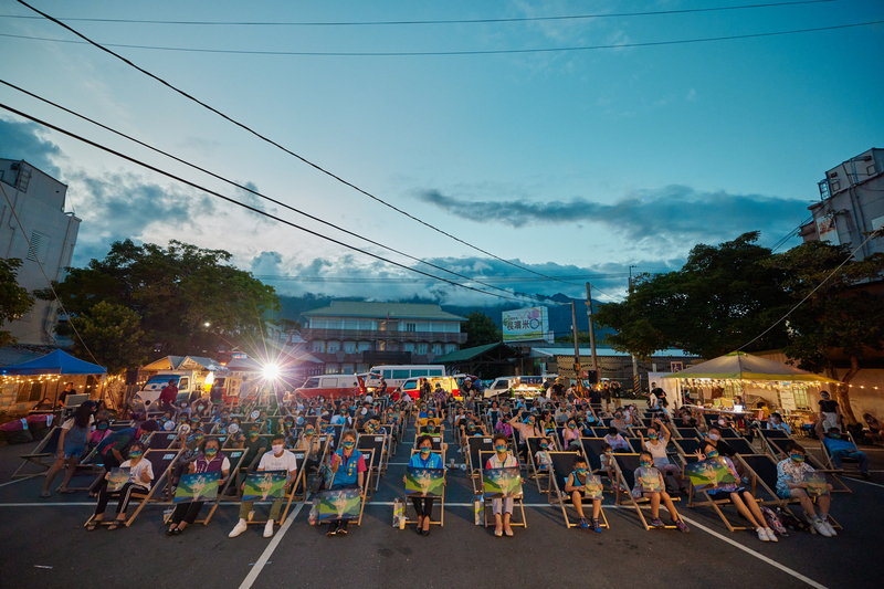 天涯海角電影院深入台灣 陪民眾感受魔幻時刻