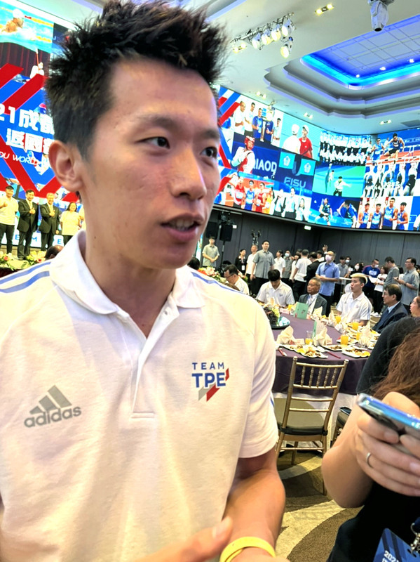 李智凱世大運鞍馬3連霸 兒子父親節當面喊爸驚喜